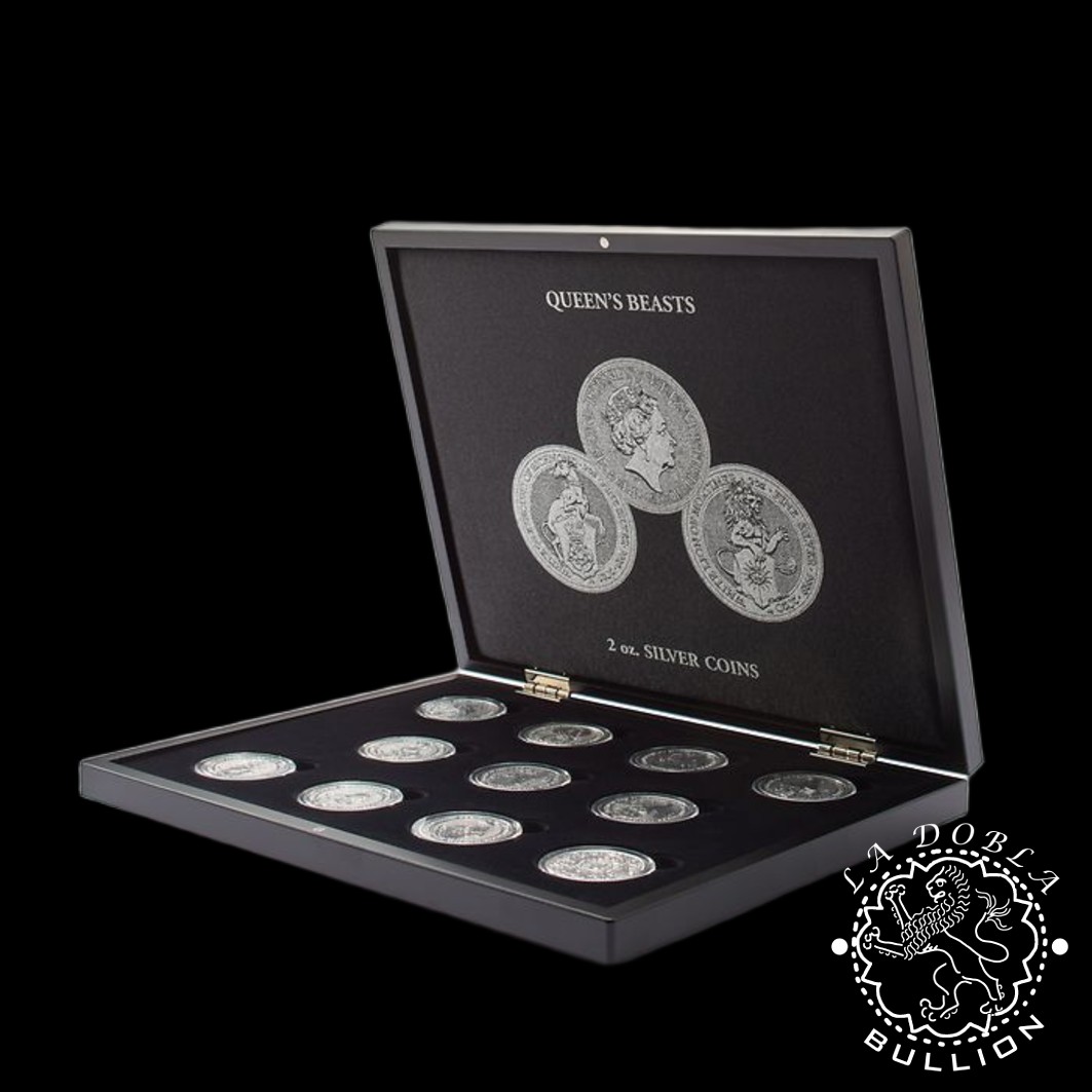 Leuchtturm - Estuche VOLTERRA UNO para la Serie Queen's Beasts de Plata - Abierto
